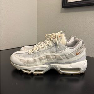 Nike Air Max 95 Hot Curry White Pure Platinum
